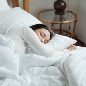 Understand the importance of sleep and recovery in your ellness coach training