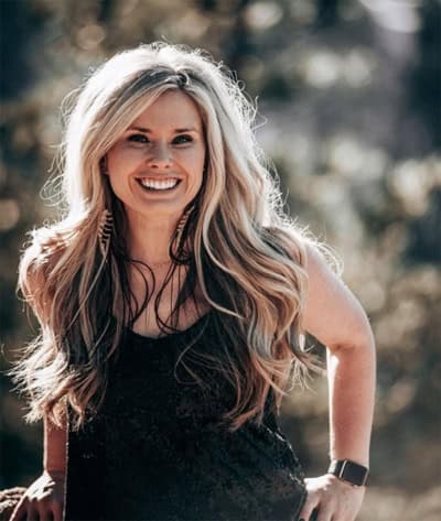 Jessie May Keezle Branding Coach and Consultant for Women Solopreneurs