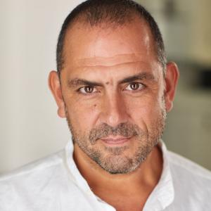 A graduate of Harvard University, Jonathan Hammond is a master teacher in Shamanic Reiki, Usui Reiki, and Karuna Reiki, and is the advanced graduate studies advisor for Shamanic Reiki Worldwide. 